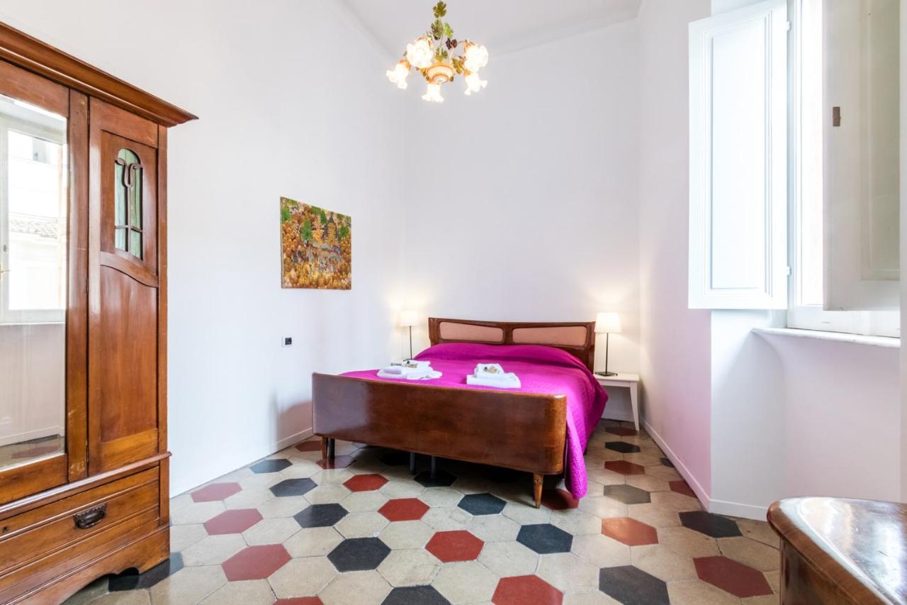 Relax Apartment Zanardelli, Piazza Navona Rome Buitenkant foto